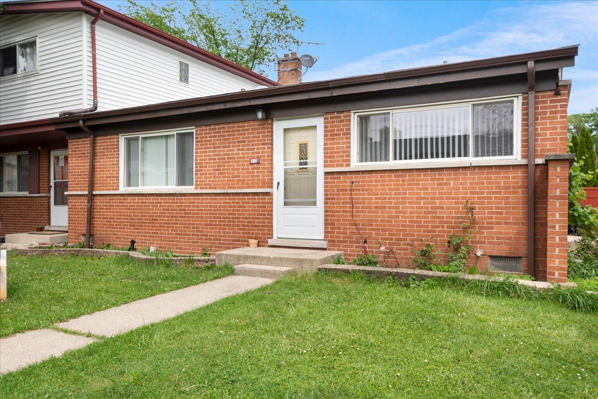 416 Glendale Road — Glenview, IL 60025