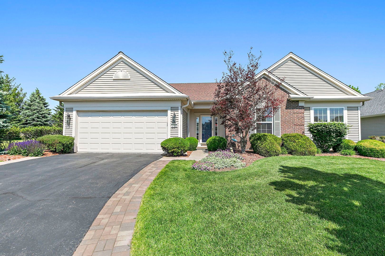 11460 Windsor Drive — Huntley, IL 60142