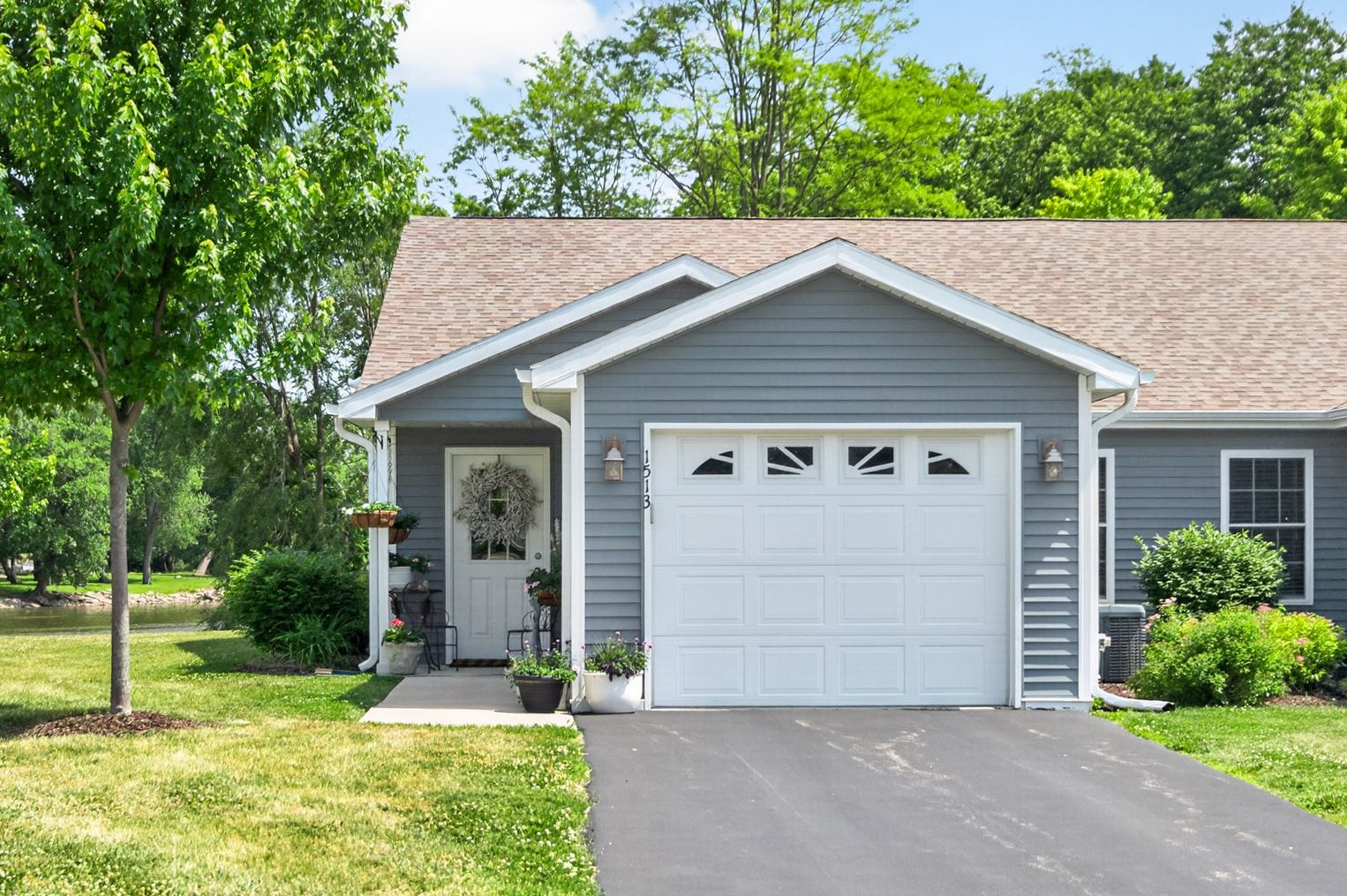 1513 Eadens Place — Dixon, IL 61021