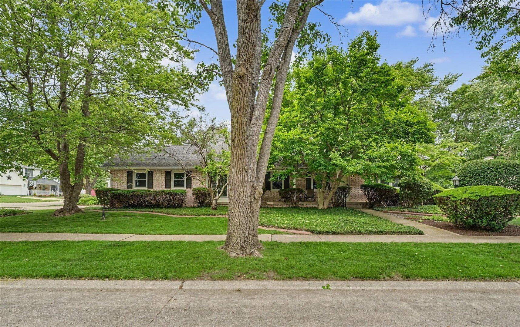 204 E Willard Street — Urbana, IL 61801