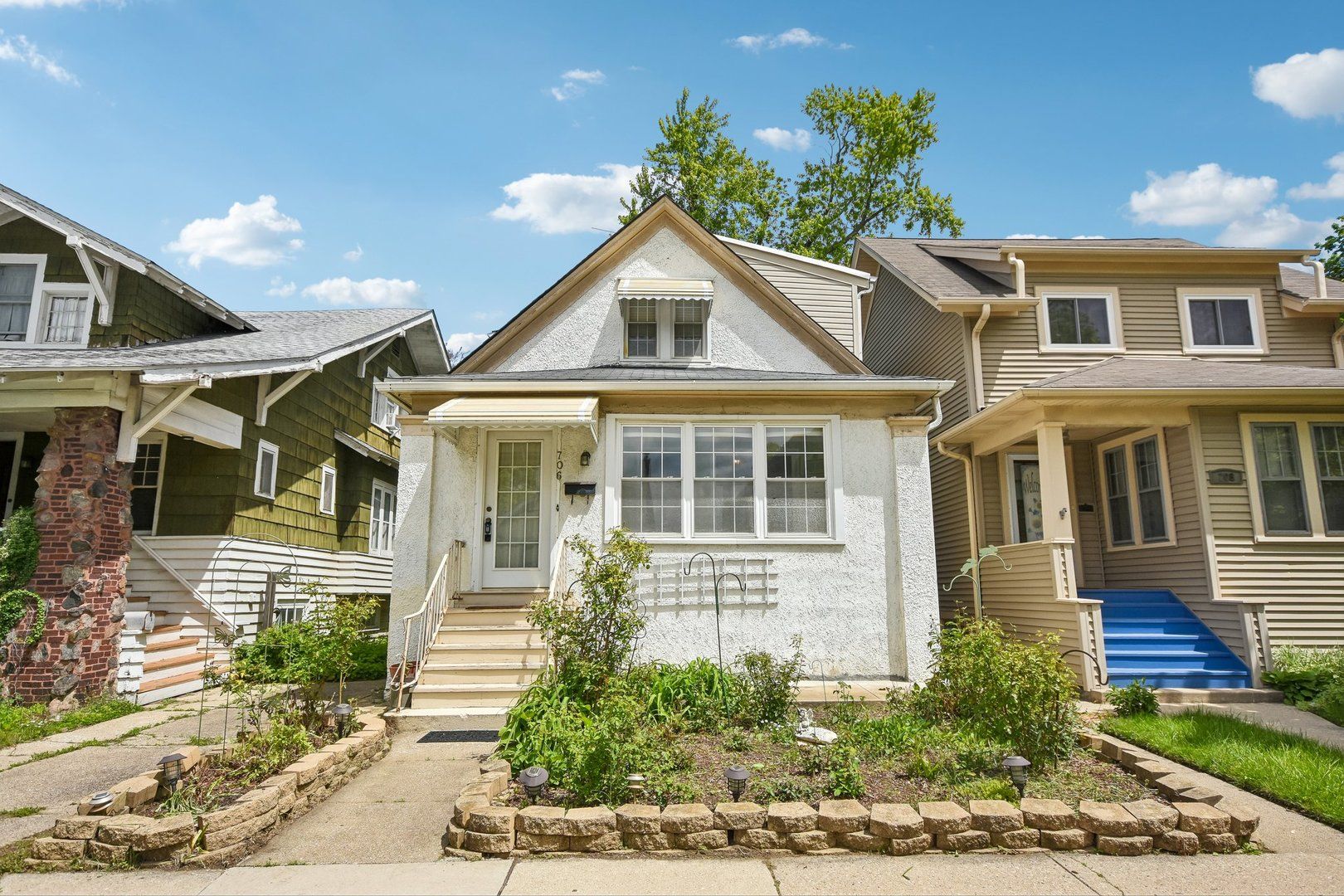 706 S Oak Park Avenue — Oak Park, IL 60304