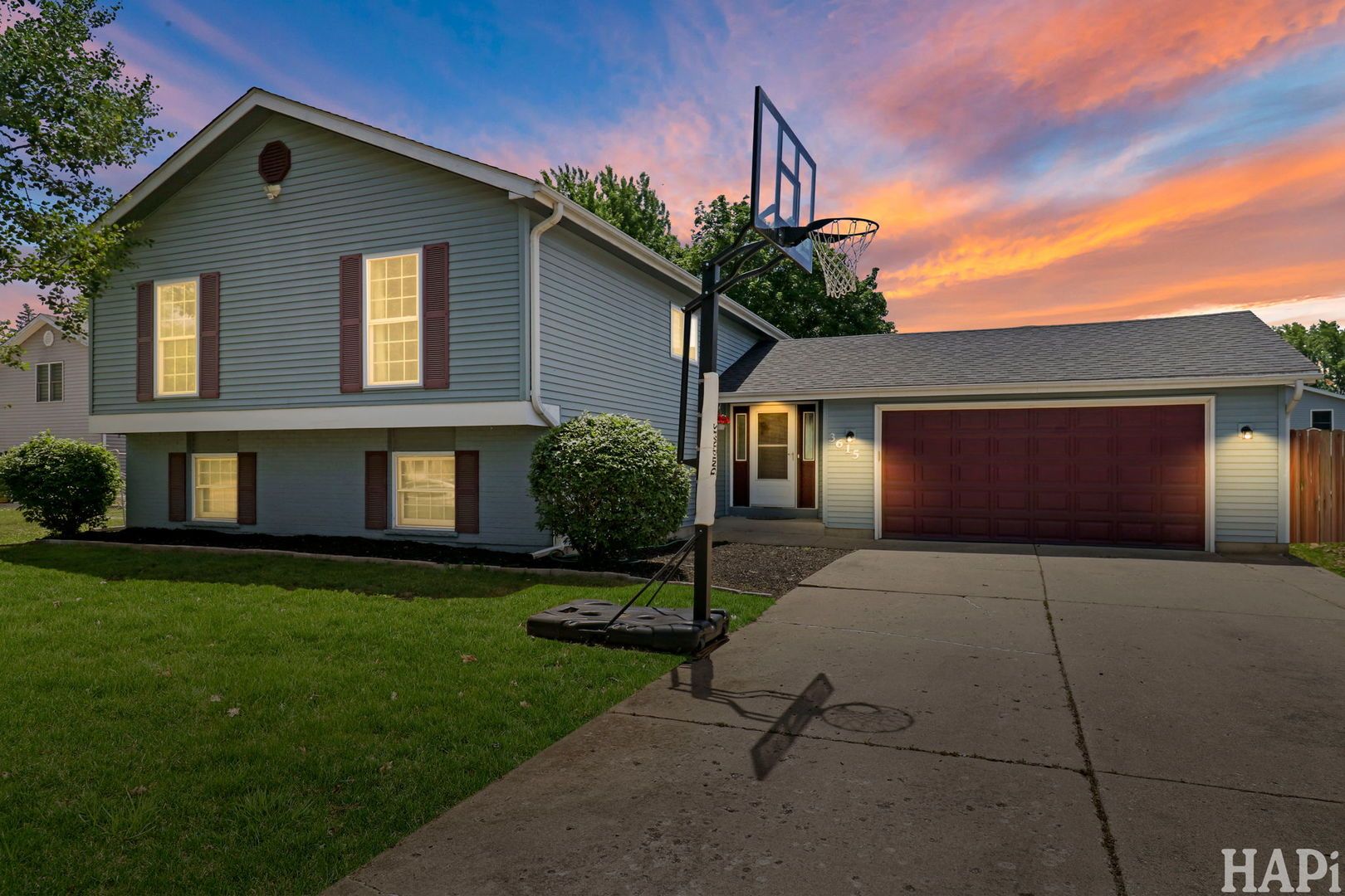 3615 W Drake Court — McHenry, IL 60050