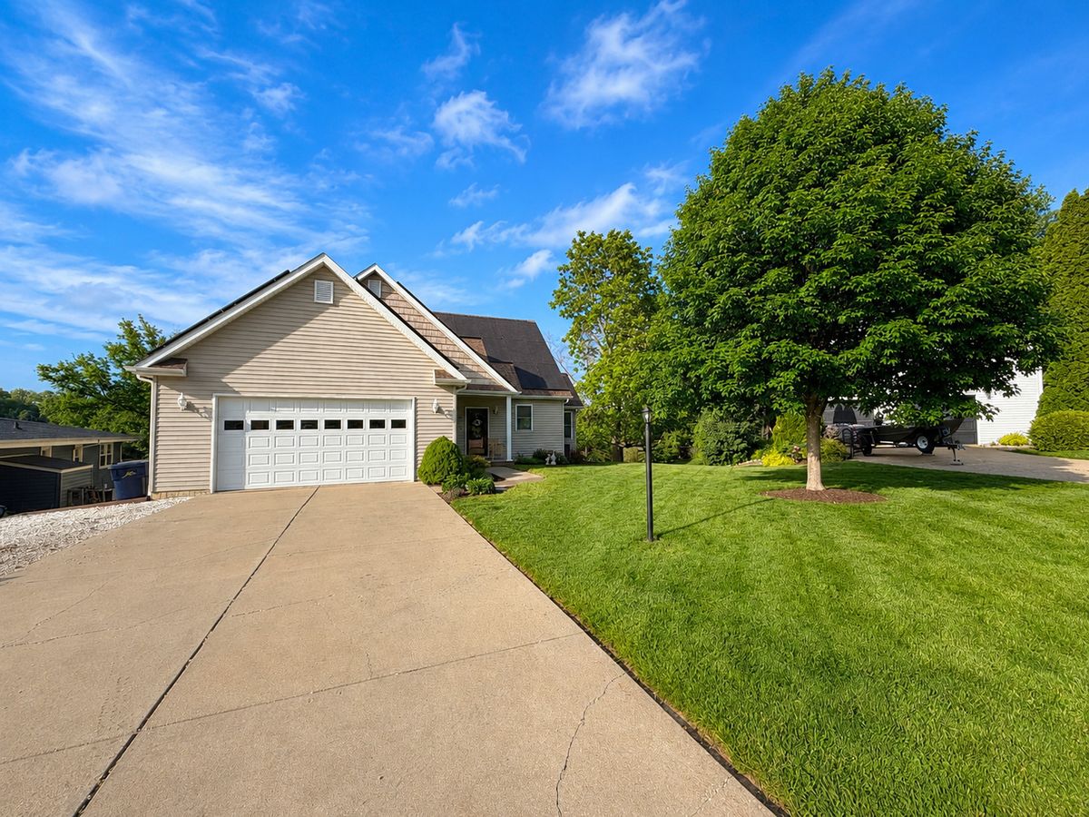 4906 S Sir Lionel Court, Mapleton, IL 61547