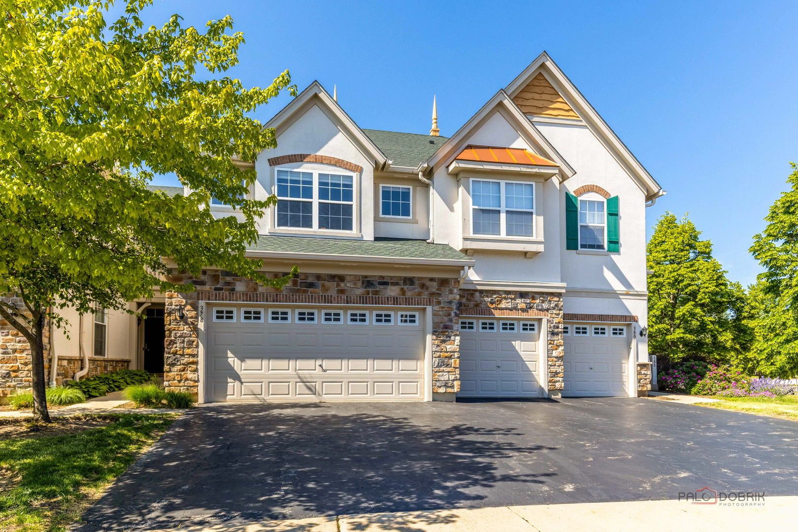 378 BAY TREE Circle — Vernon Hills, IL 60061