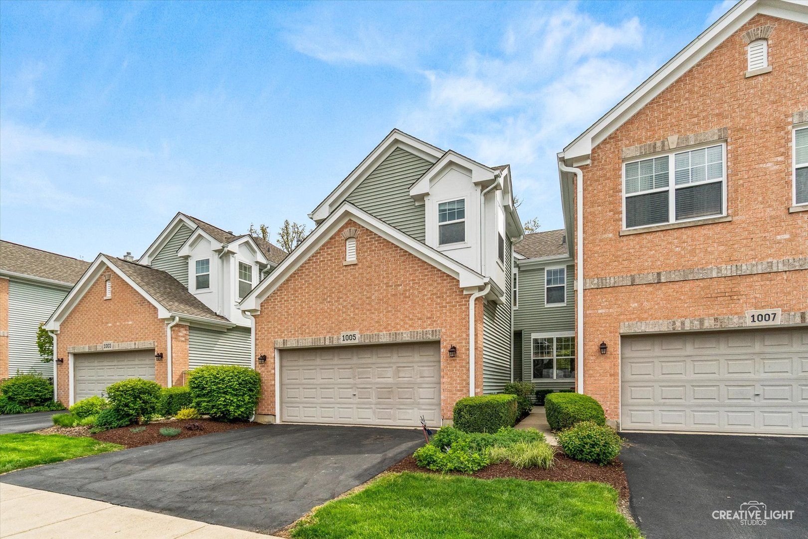 1005 Hummingbird Way — Bartlett, IL 60103