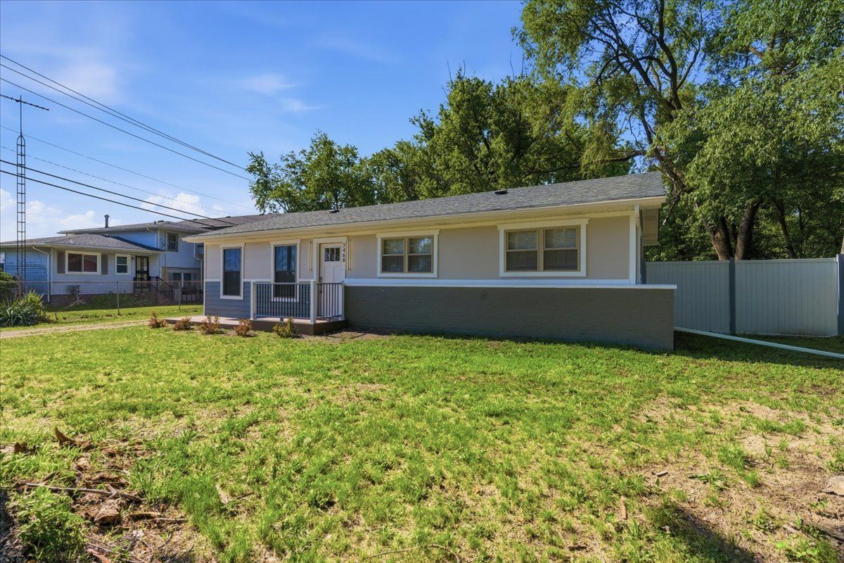 7468 E Parr Street — Sun River Terrace, IL 60964