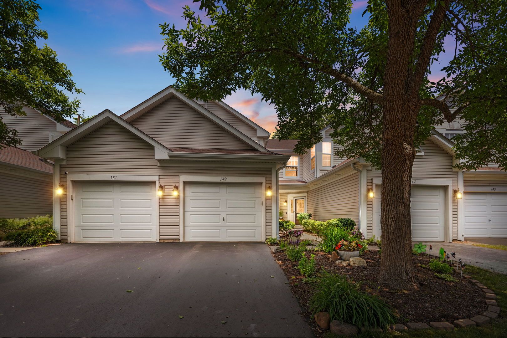 149 Polaris Drive #149 — Lake In The Hills, IL 60156