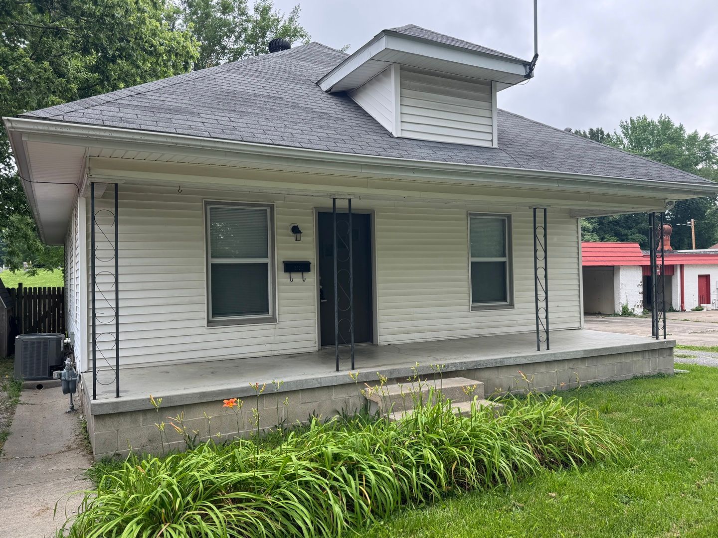 1324 Turner Street — Murphysboro, IL 62966
