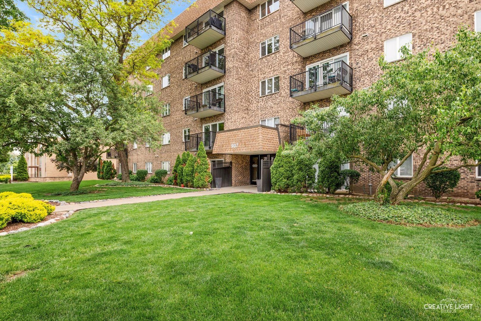 907 Curtiss Street #101 — Downers Grove, IL 60515