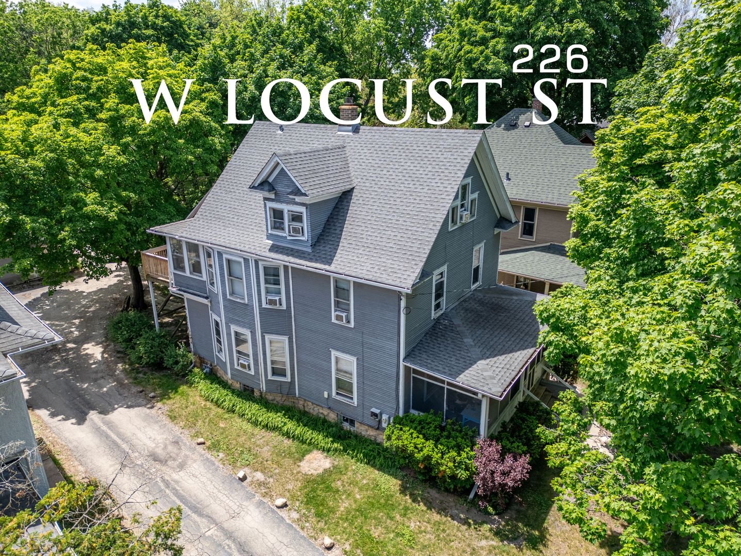 226 W Locust Street — DeKalb, IL 60115