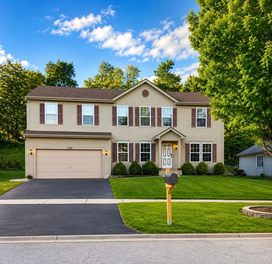 720 Ridge Drive — Marengo, IL 60152