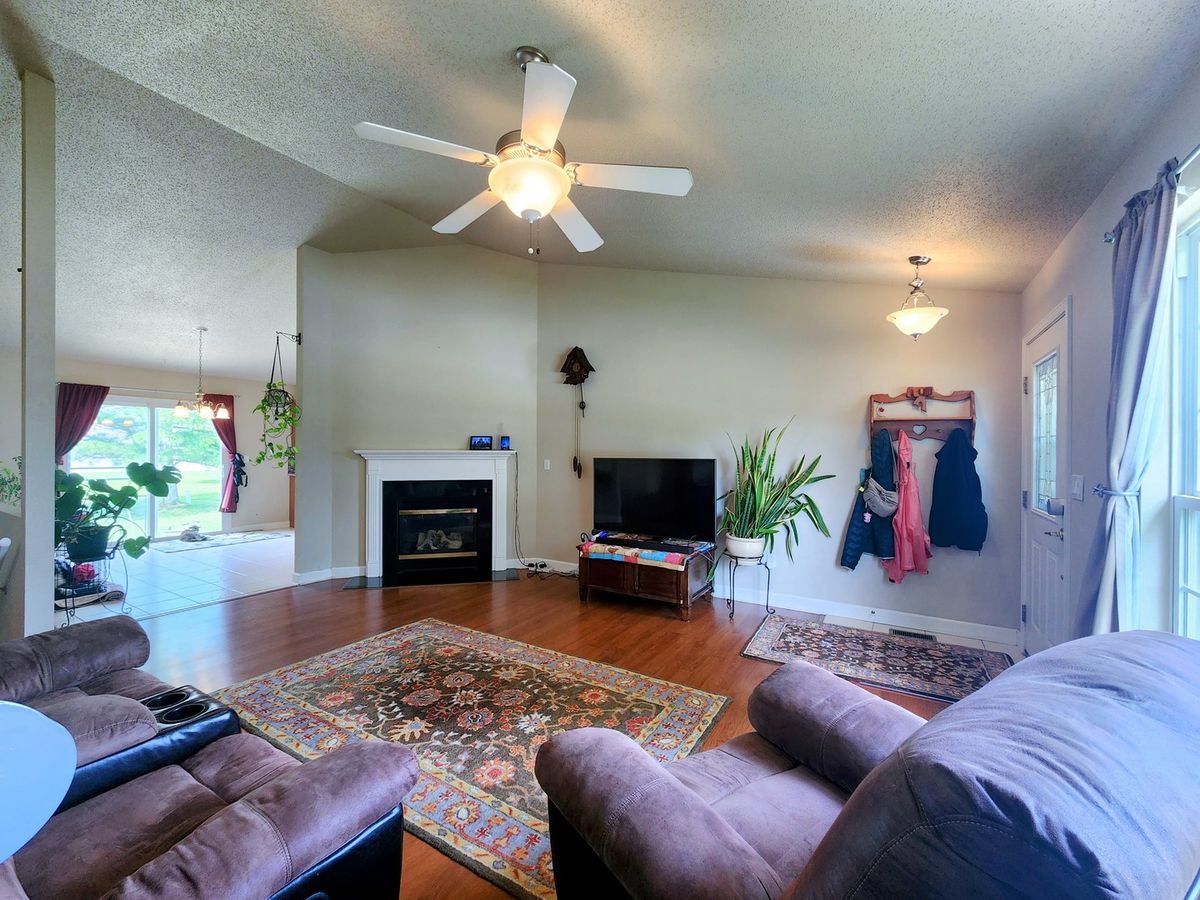 505 Cottonwood Street, Albers, IL 62215