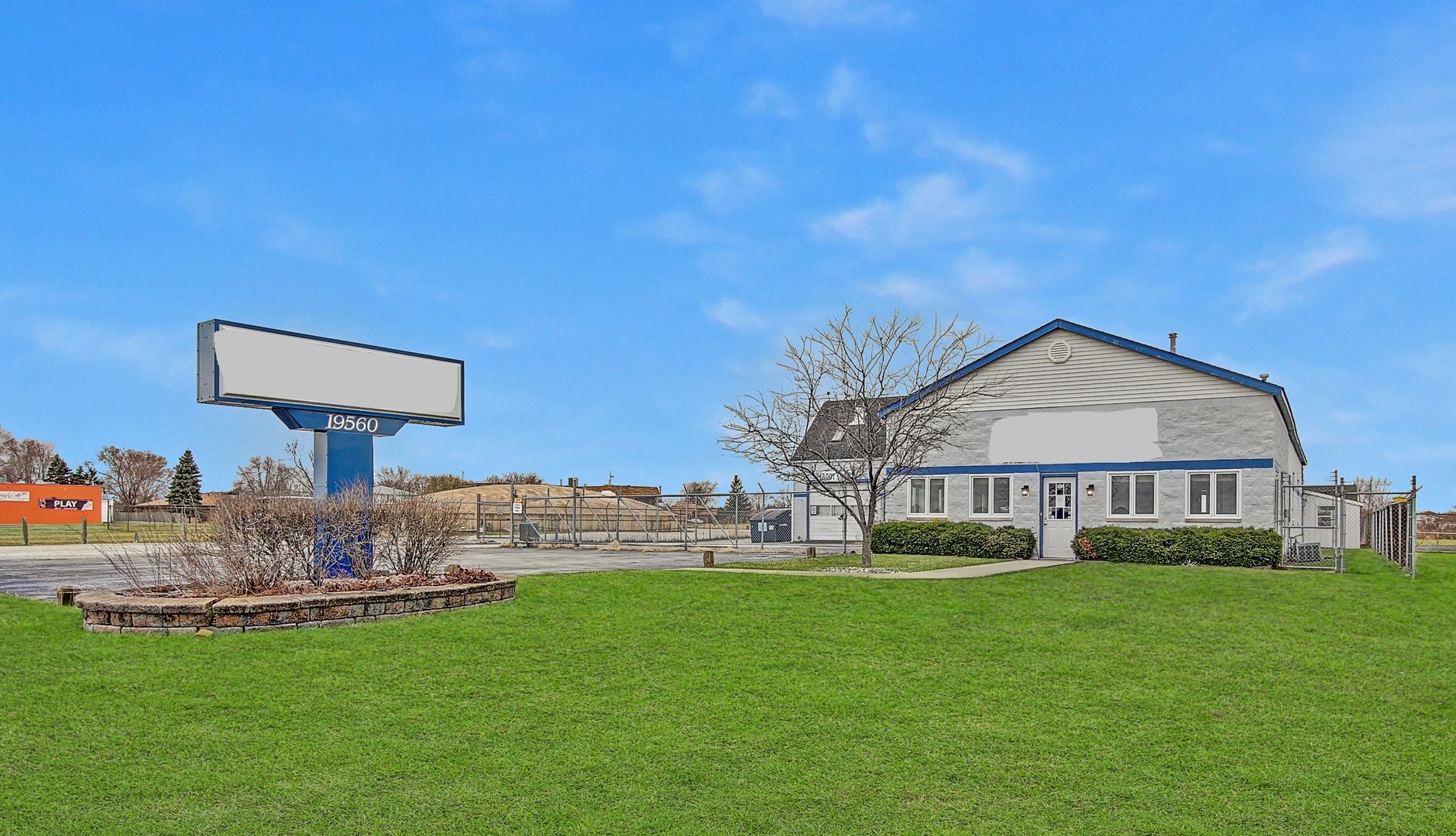 19560 Burnham Avenue — Lynwood, IL 60411