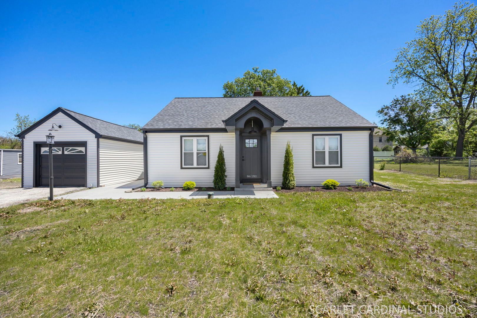 1311 S Meyers Road — Lombard, IL 60148