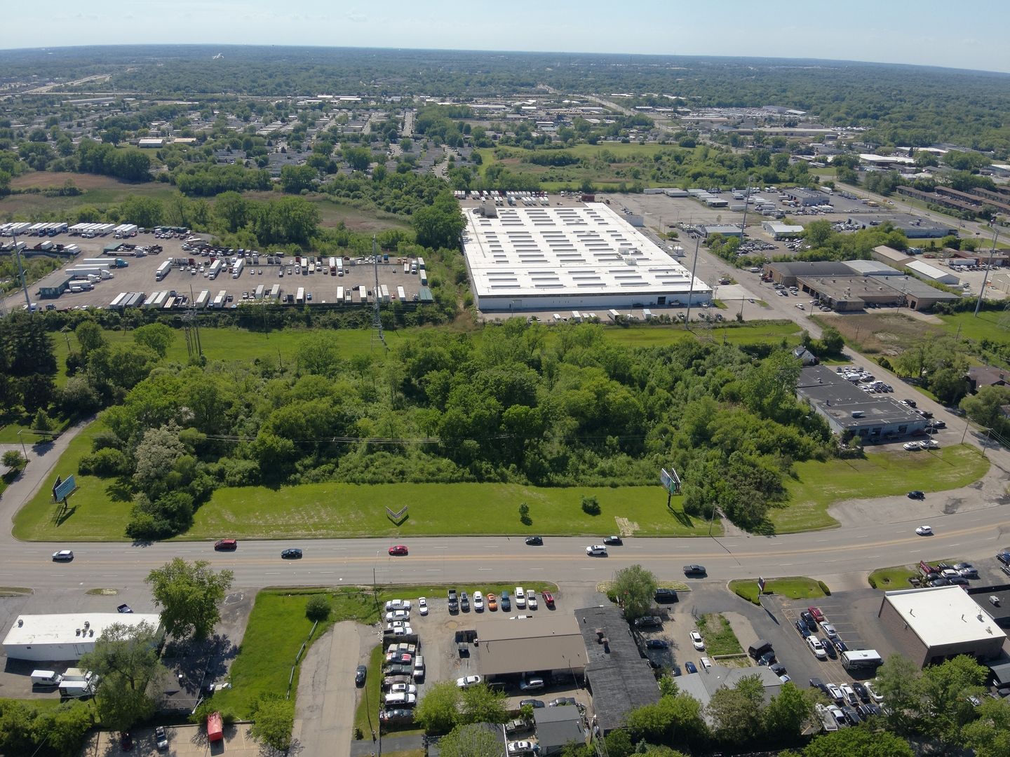 100 S Green Bay Road — Waukegan, IL 60085