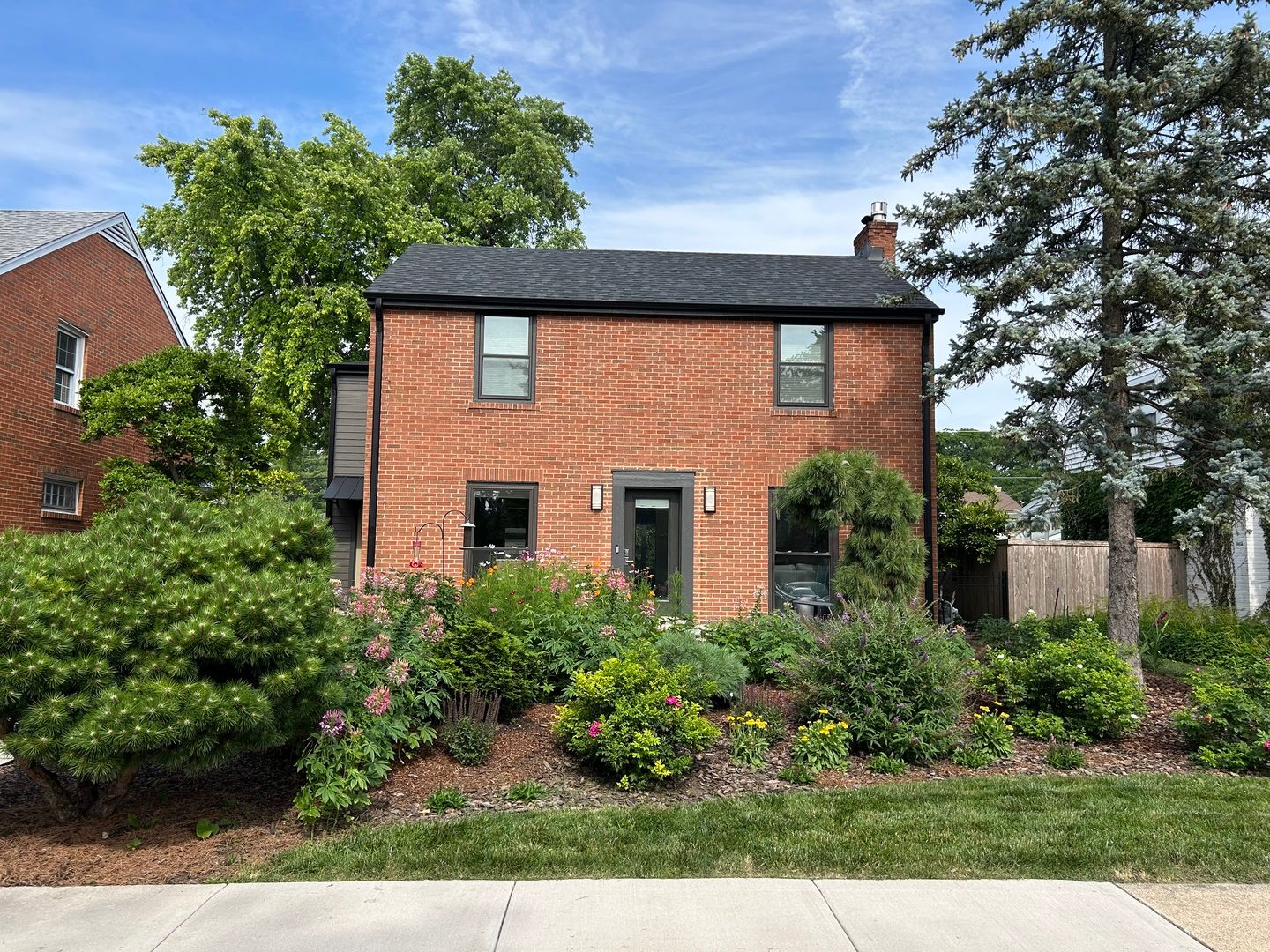 1639 N 77th Court — Elmwood Park, IL 60707
