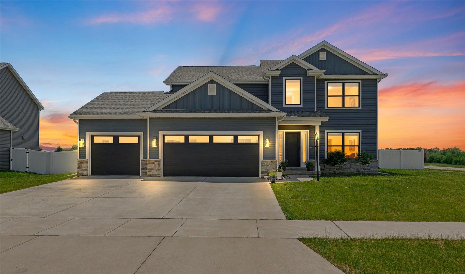 301 Sutton Street — Savoy, IL 61874