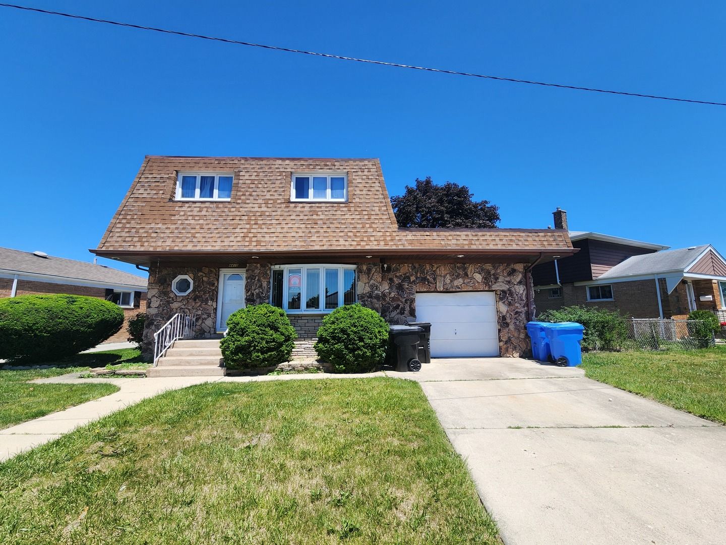 4410 W 81st Place — Chicago, IL 60652