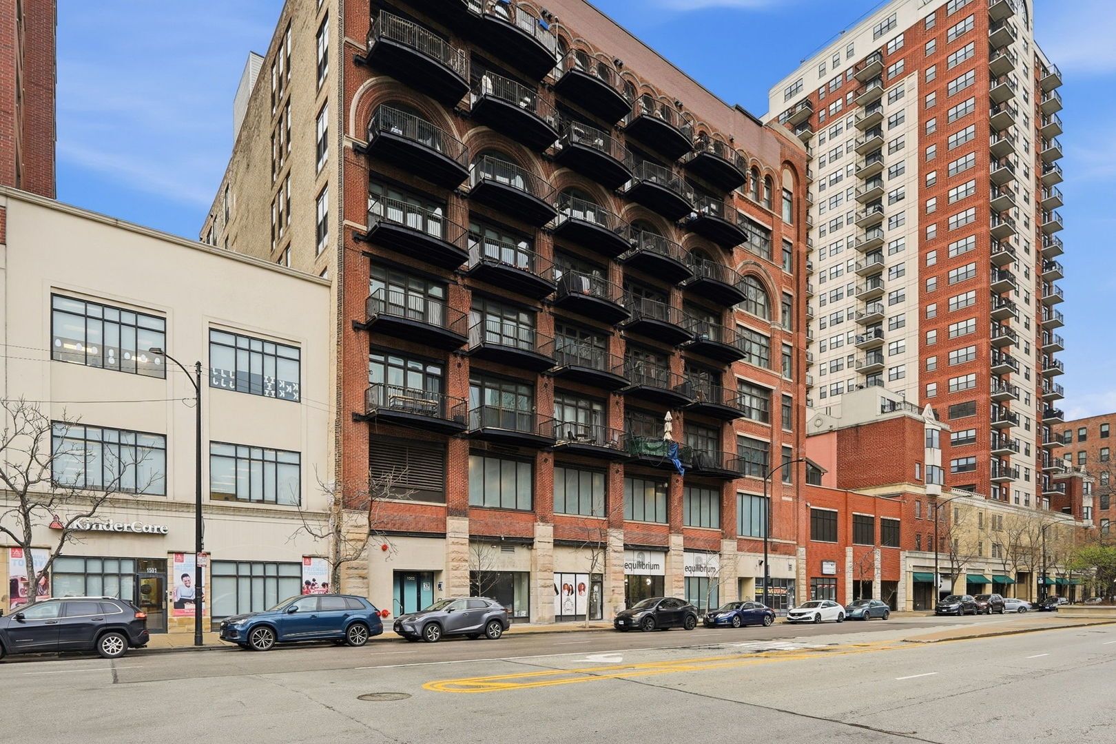 1503 S State Street #311 — Chicago, IL 60605