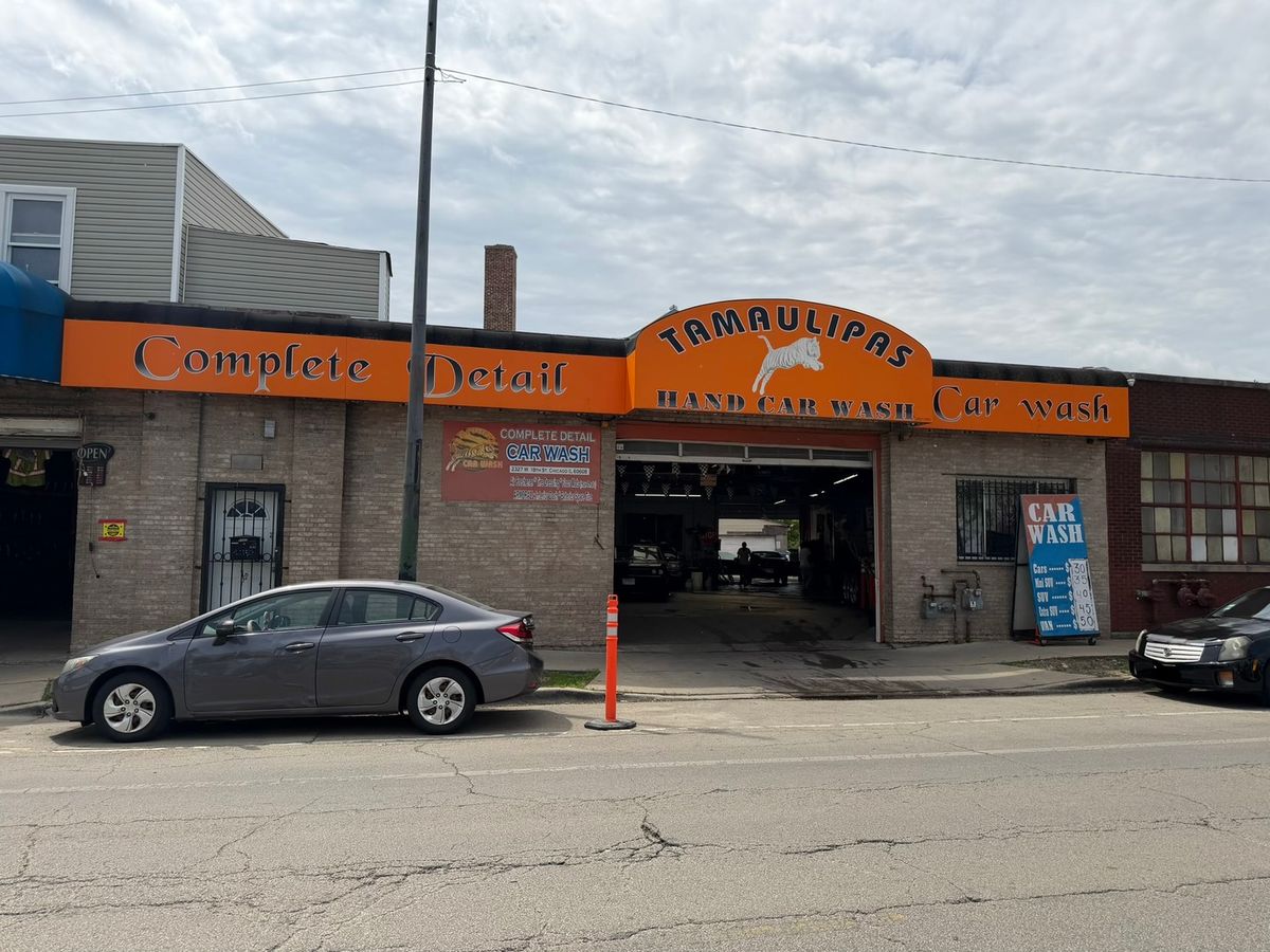 2323 W 18th Street, Chicago, IL 60608