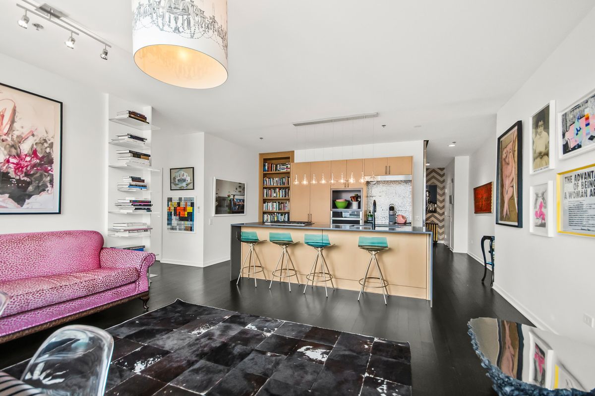 653 N Kingsbury Street #1007, Chicago, IL 60610