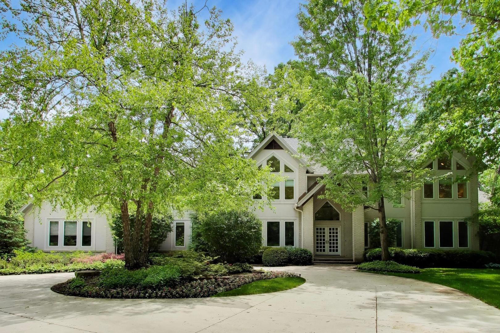 2665 Sunset Trail — Riverwoods, IL 60015