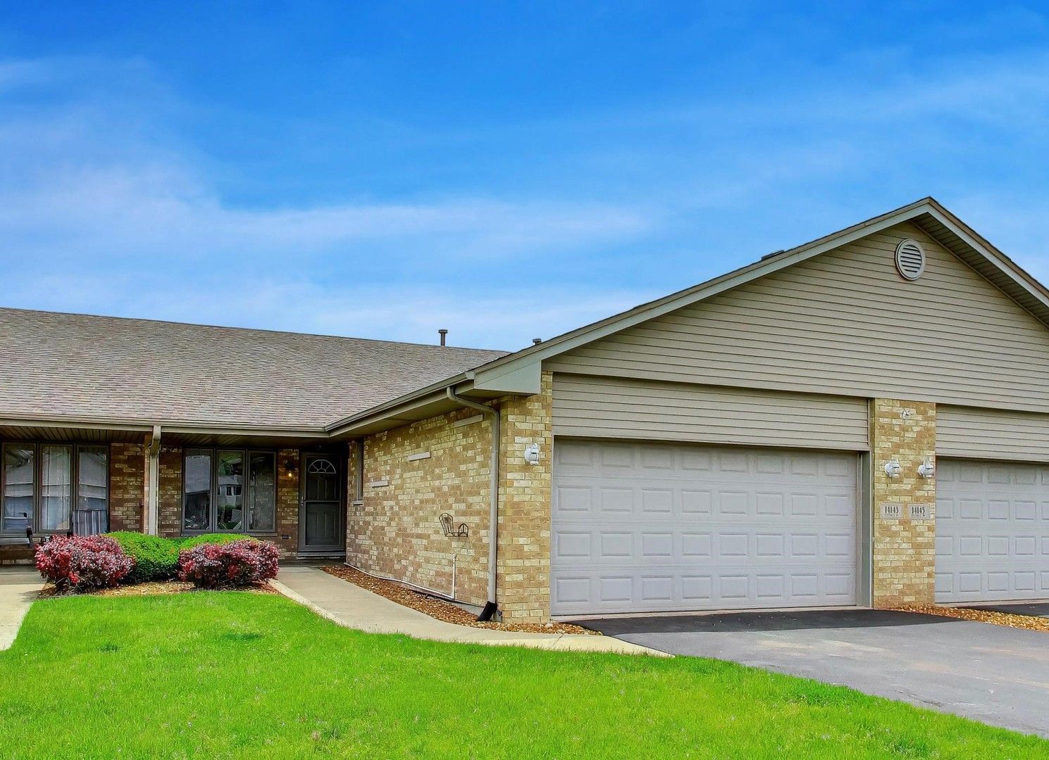 14143 Kedvale Avenue #3 — Crestwood, IL 60418