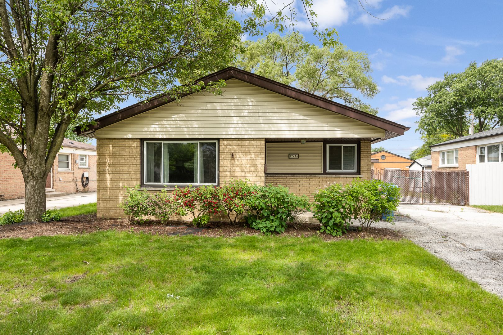 12416 S 44th Court — Alsip, IL 60803