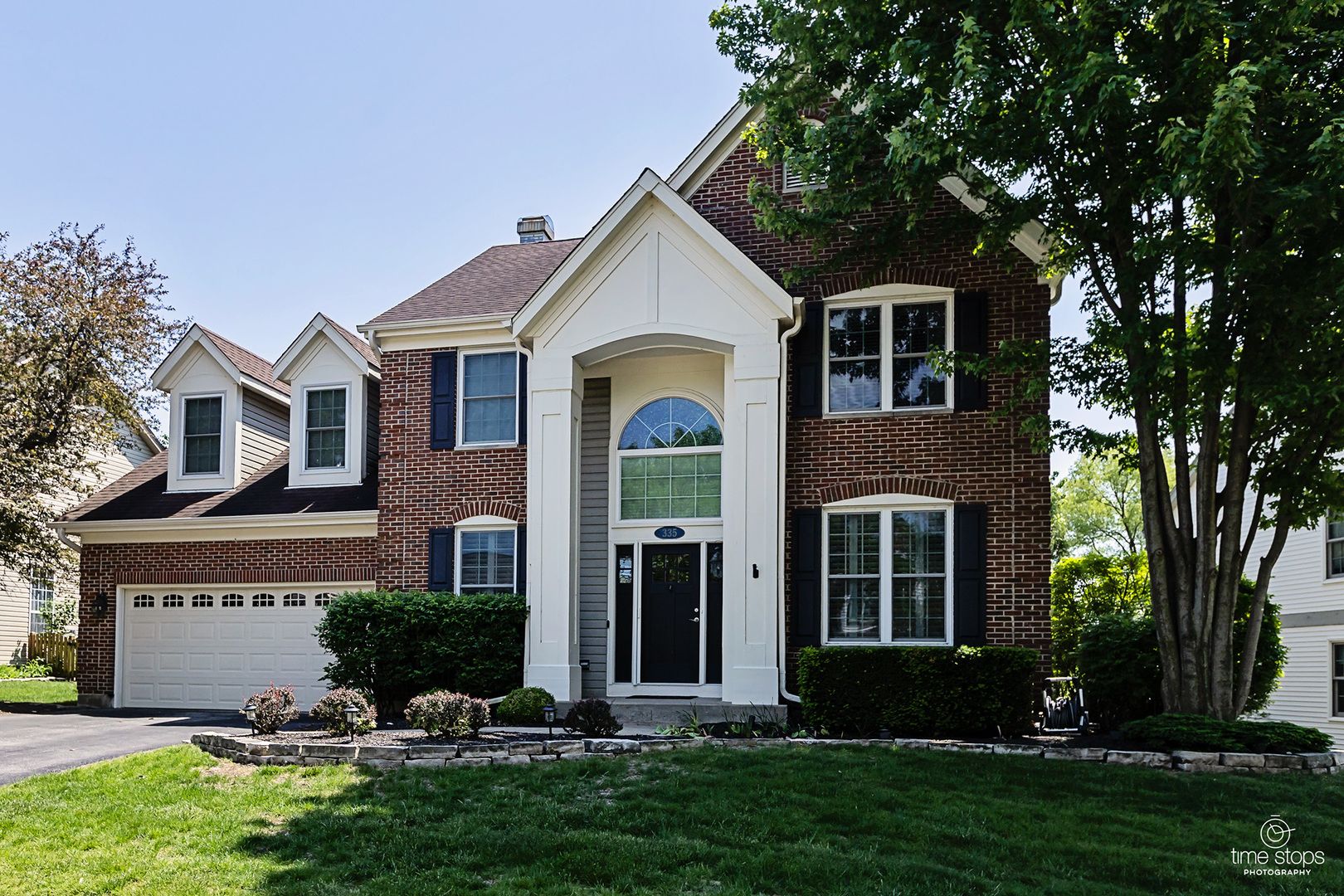 335 Wentworth Lane — Bartlett, IL 60103