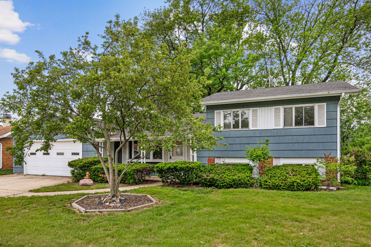 500 Audubon Street — Hoffman Estates, IL 60169