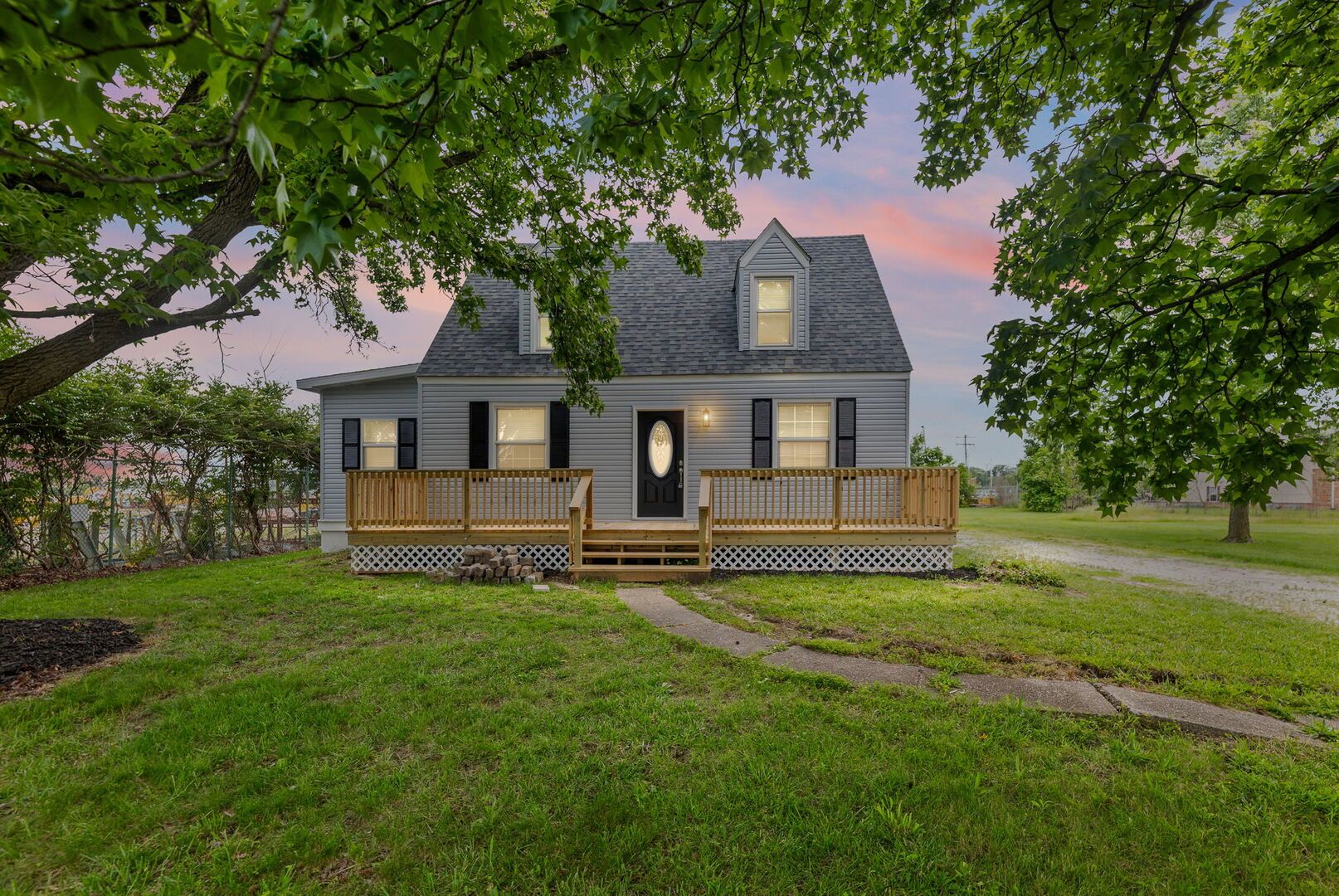 21 Mills Cart Road — Salem, IL 62881