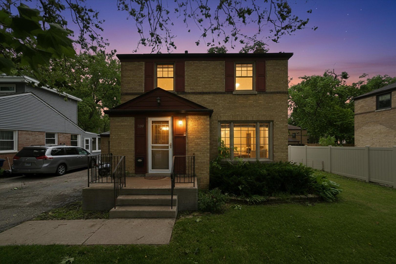 389 S Westgate Road — Des Plaines, IL 60016