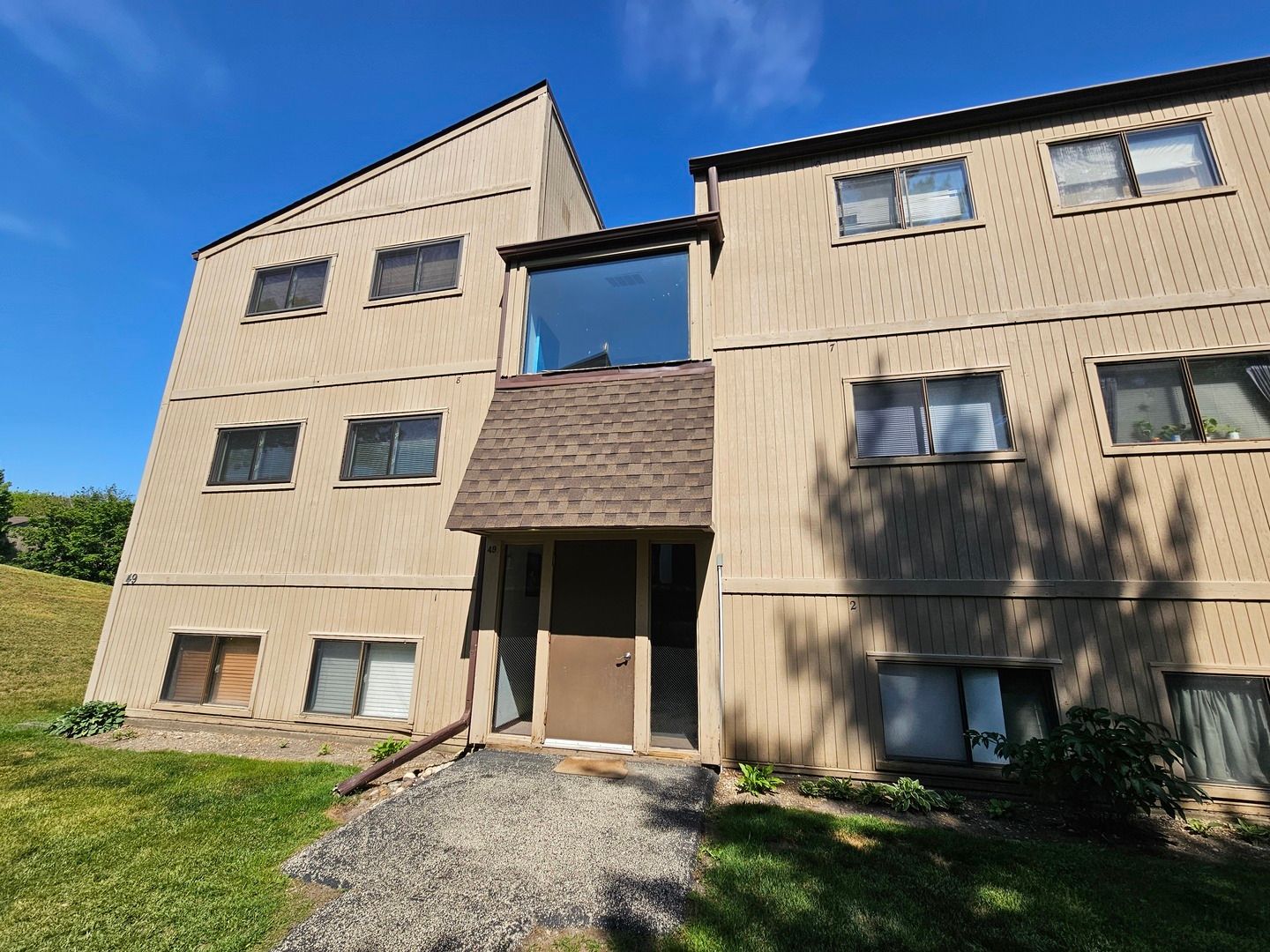 49 Oak Hill Colony Street #7 — Fox Lake, IL 60020