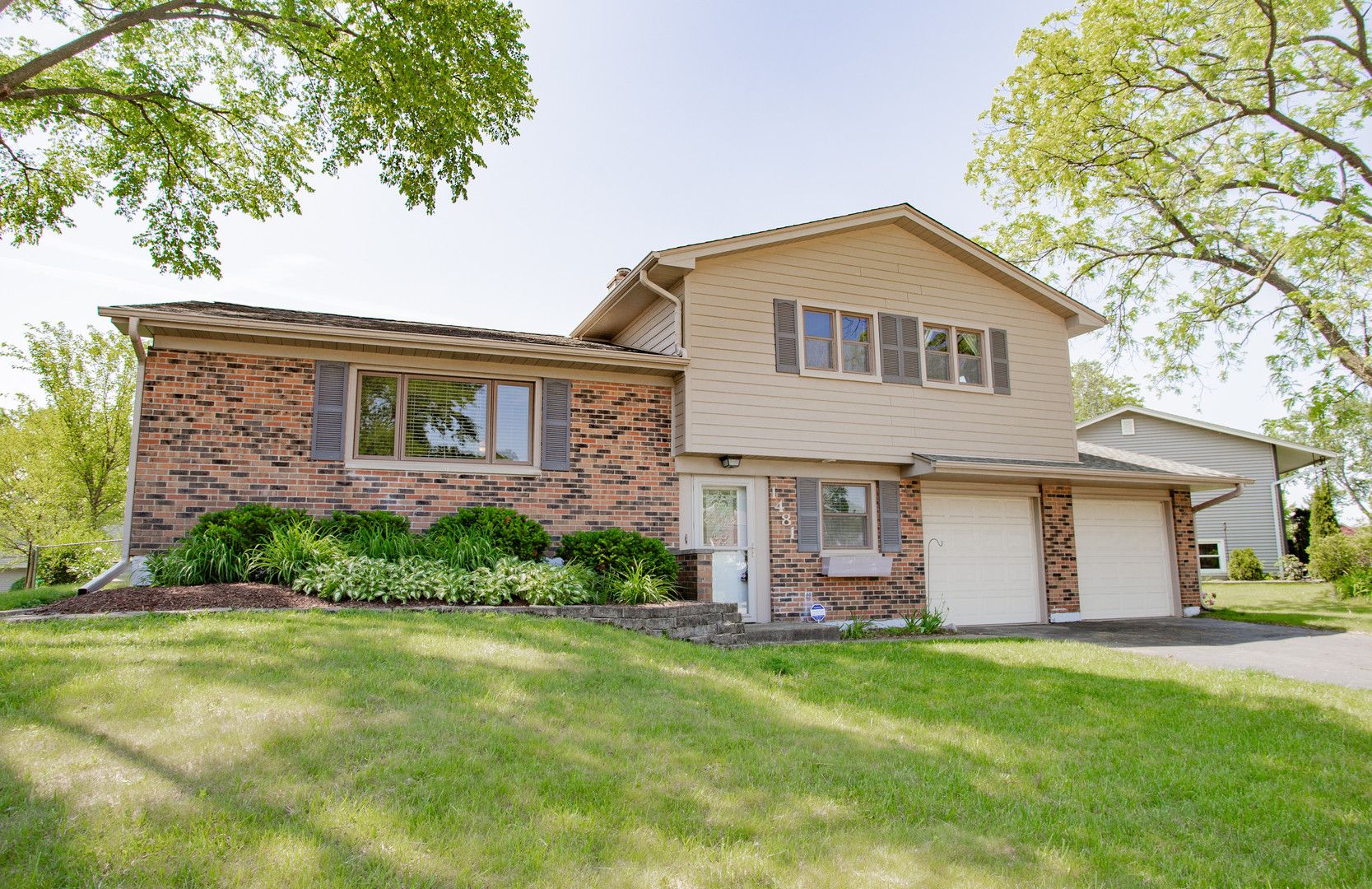 1481 Chaffee Court — Elk Grove Village, IL 60007