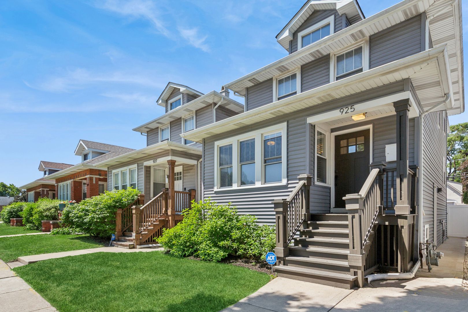 925 Harlem Avenue — Forest Park, IL 60130