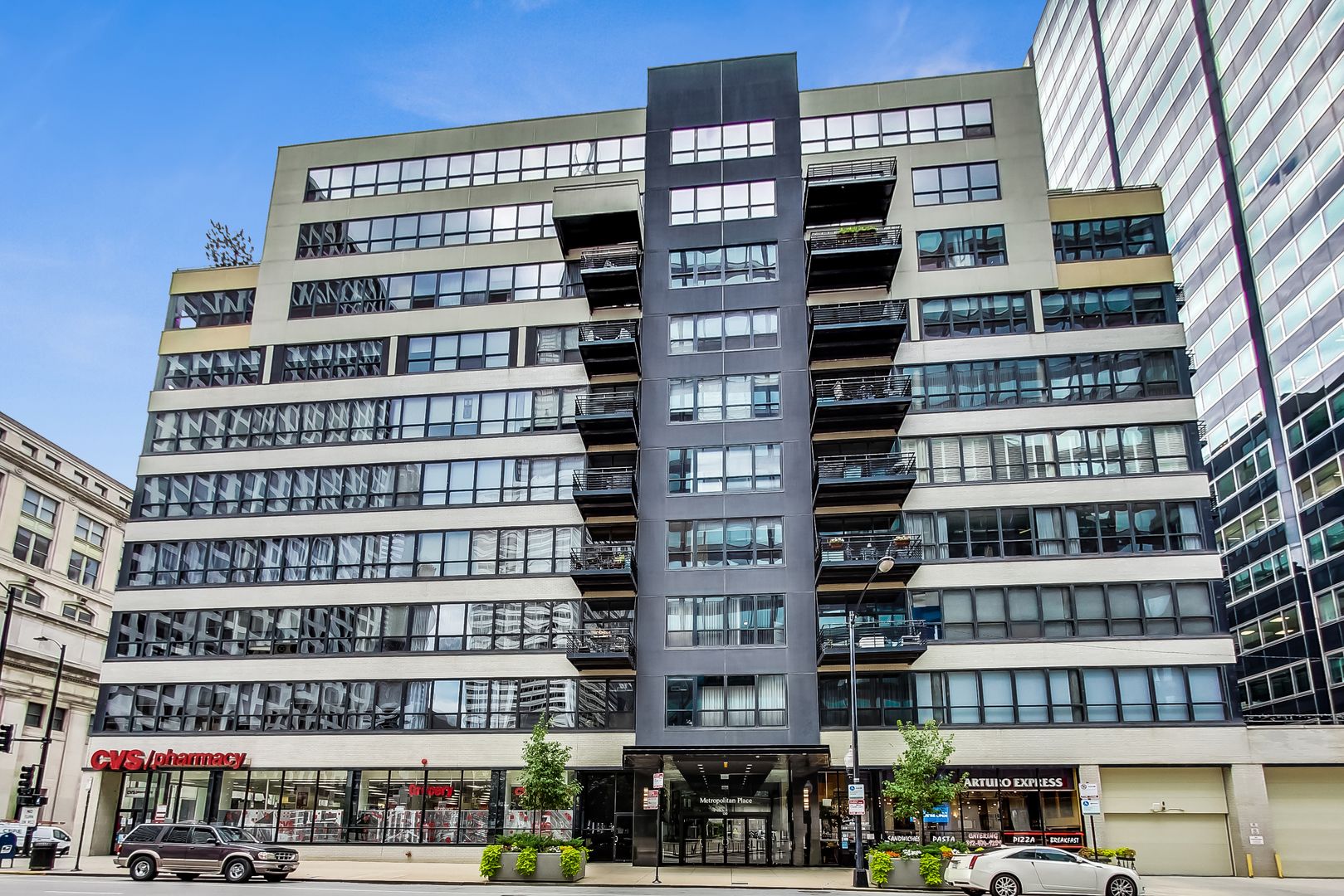 130 S Canal Street #316 — Chicago, IL 60606