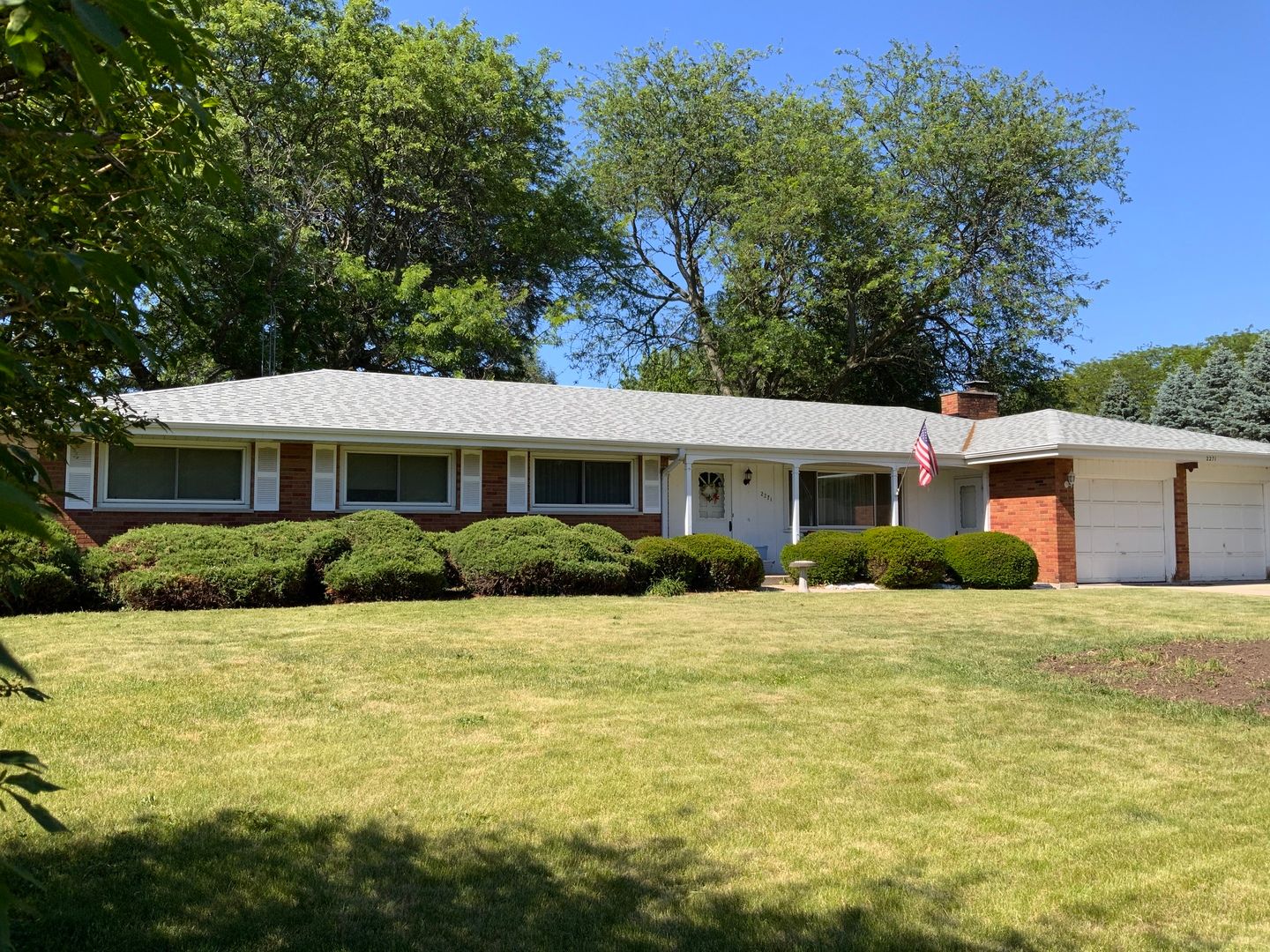 2271 Fitchome Street — Aurora, IL 60506