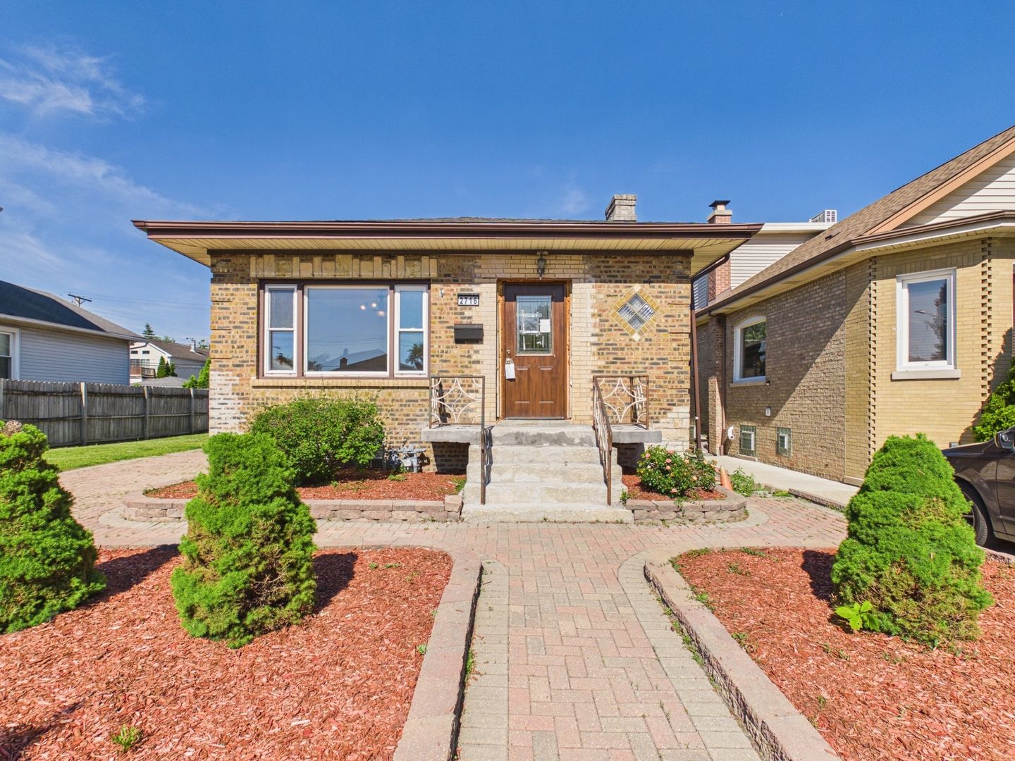 2716 N 75th Court — Elmwood Park, IL 60707