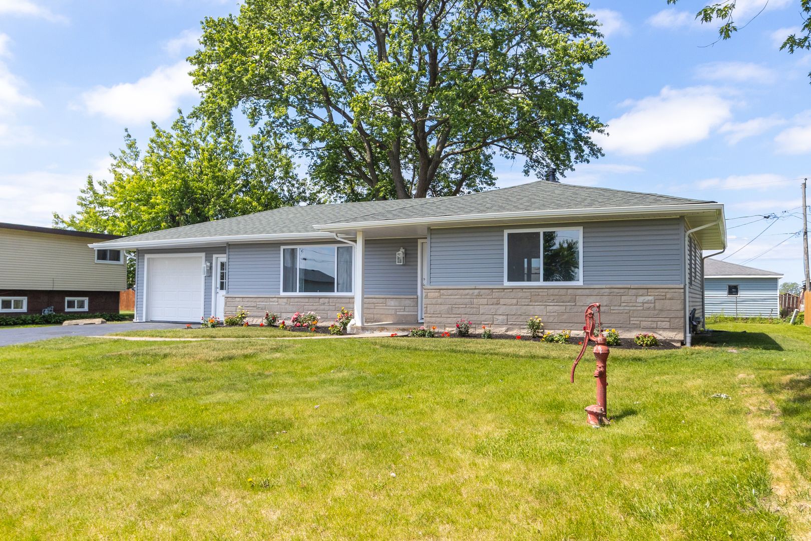 1503 Rickey Drive — Joliet, IL 60433