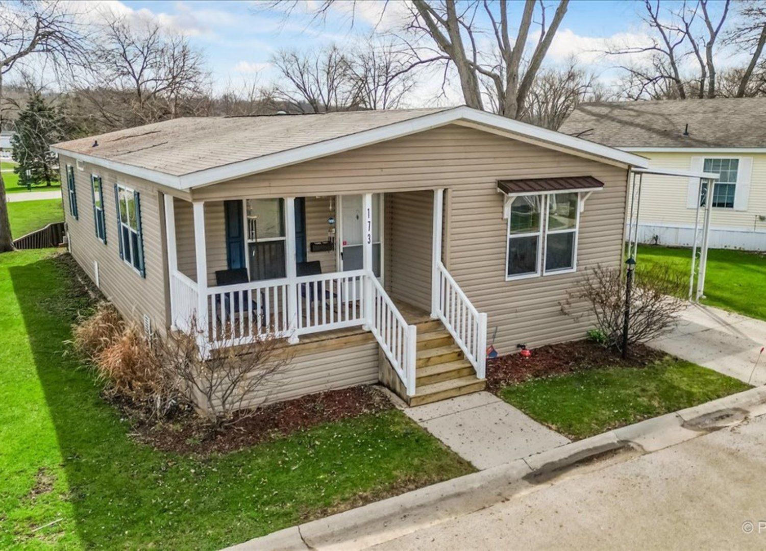 173 Northshore Road — Elgin, IL 60123