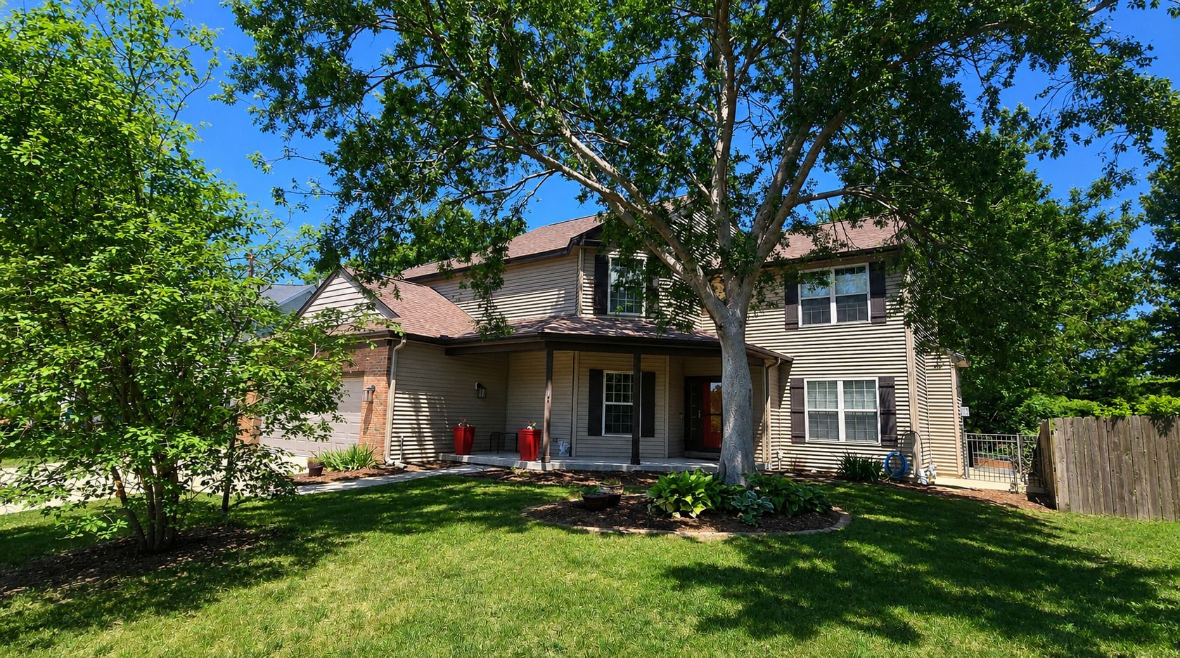 2702 Springhill Lane — Champaign, IL 61822