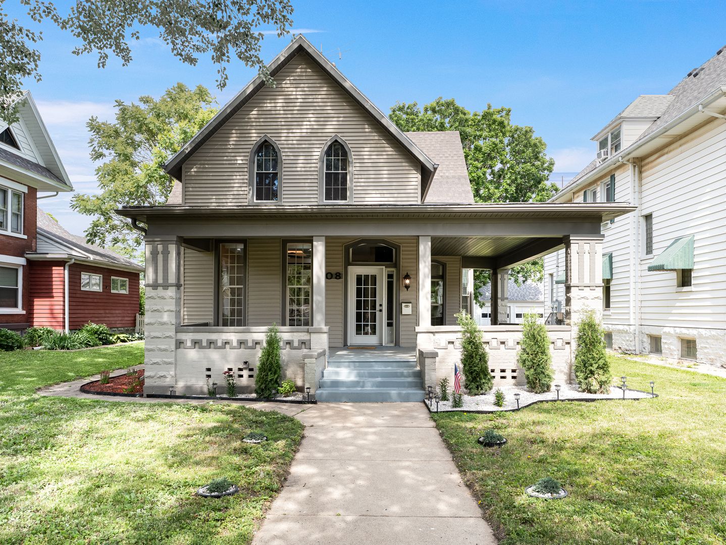 608 2nd Avenue — Sterling, IL 61081