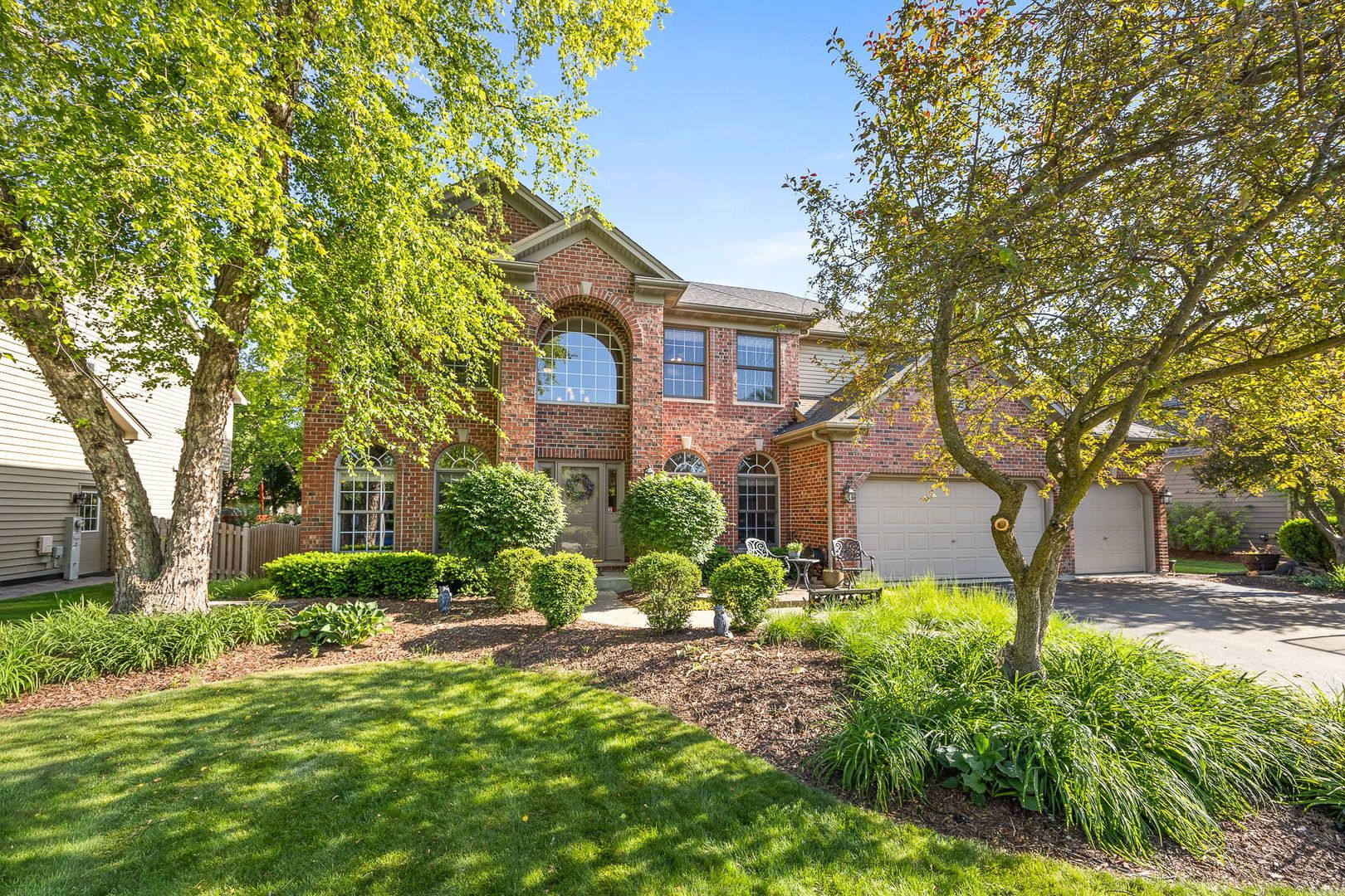 2816 Cordgrass Road — Naperville, IL 60564