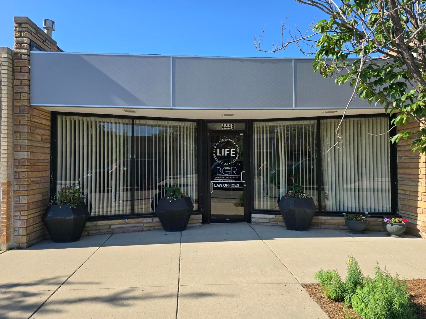 4448 Oakton Street — Skokie, IL 60076