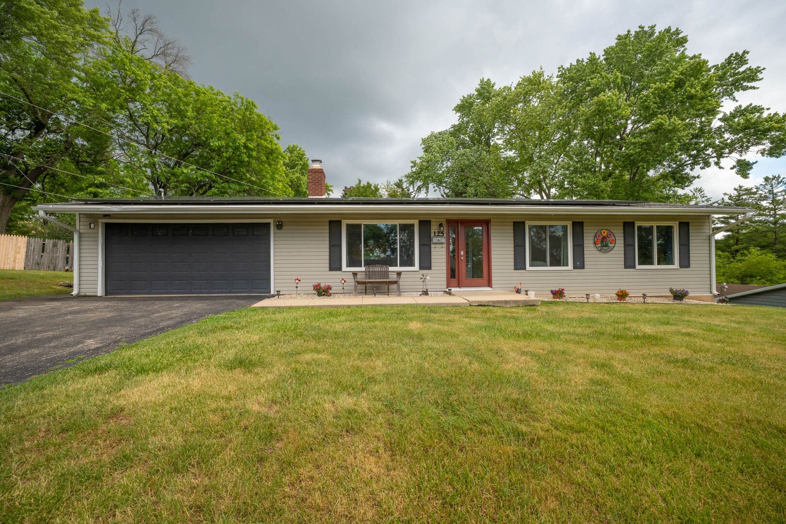 125 Cheri Lane — Antioch, IL 60002
