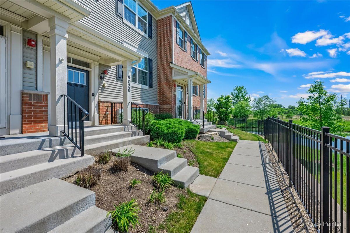 9026 Disbrow Street — Huntley, IL 60142