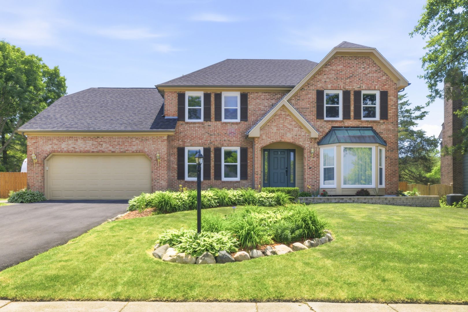 845 Crabtree Lane — Cary, IL 60013
