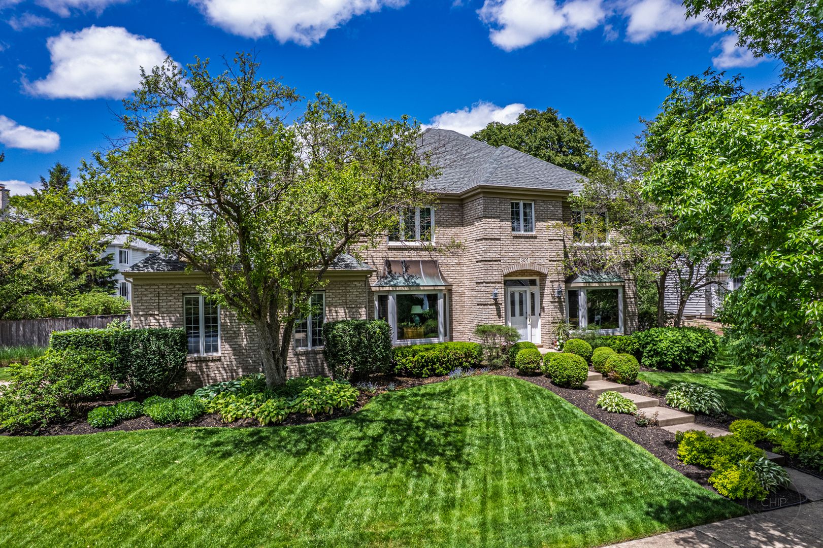 391 DuPahze Street — Naperville, IL 60565