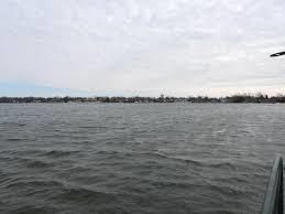 980 Peninsula Drive — Wauconda, IL 60084