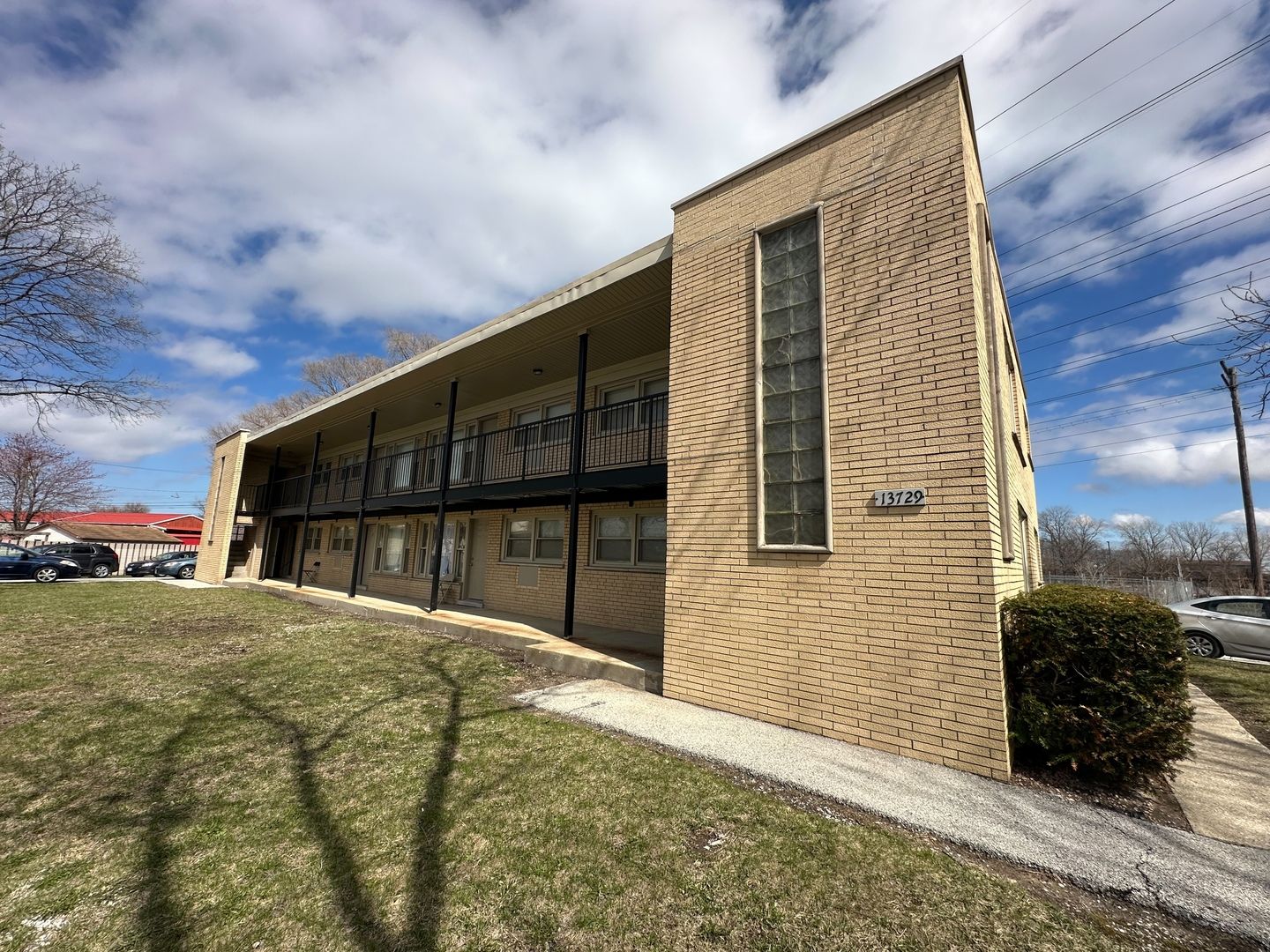 13729 S Brainard Avenue — Chicago, IL 60633